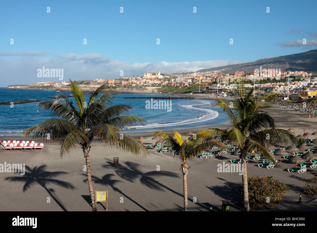 La plage de Playa de Torviscas, sur la Costa Adeje Las Americas Tenerife Espagne Banque D'Images