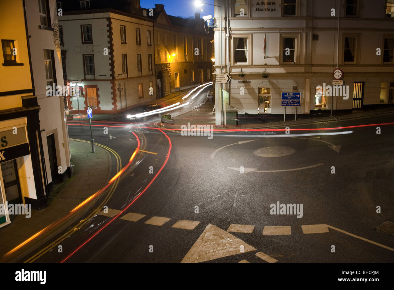 Photo de nuit à Ulverston, une petite ville de marché sur le bord du Lake district, UK Banque D'Images