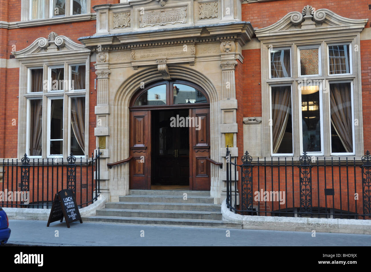 Le Cinnamon Club Restaurant. L'ancienne bibliothèque de Westminster, Great Smith Street, Londres, Banque D'Images