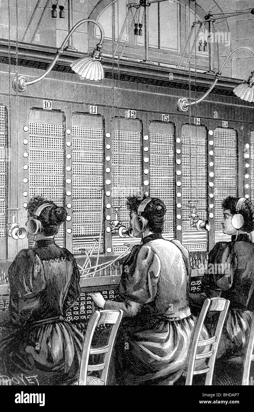 Courrier, téléphone, échange téléphonique, téléphoniste au bureau central de Paris, gravure en bois, 1894, Banque D'Images