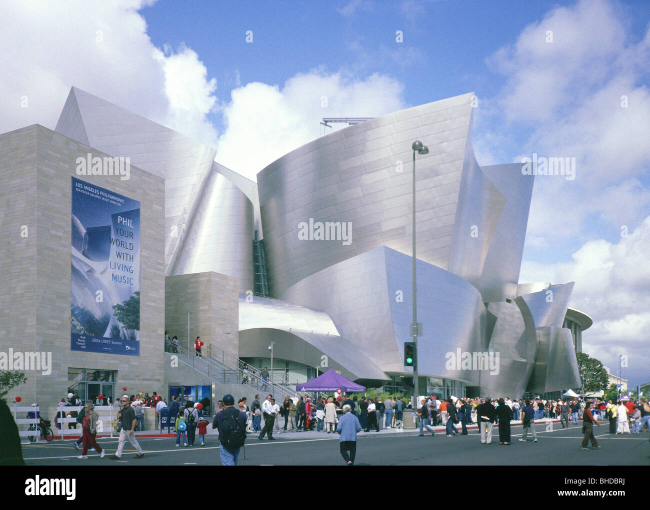 Walt Disney Concert Hall, Los Angeles Music Center, Californie, foire de rue sur Grand Avenue Banque D'Images