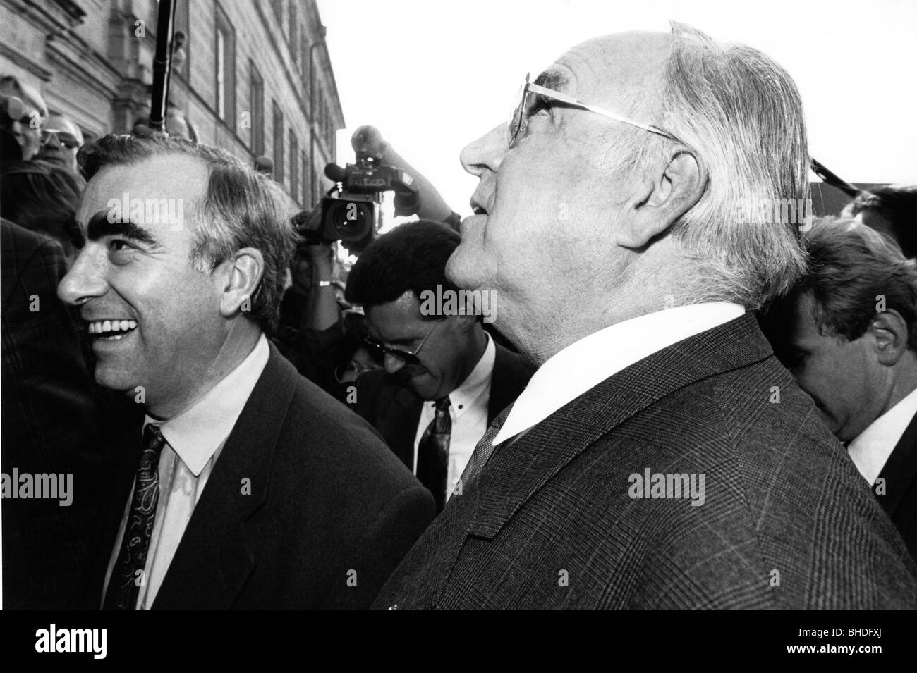 Kohl, Helmut, * 3.4.1930, politicien allemand (CDU), Chancelier fédéral 4.10.1982 - 26.10.1998, avec le ministre fédéral des Finances Theo Waigel, 1992, , Banque D'Images