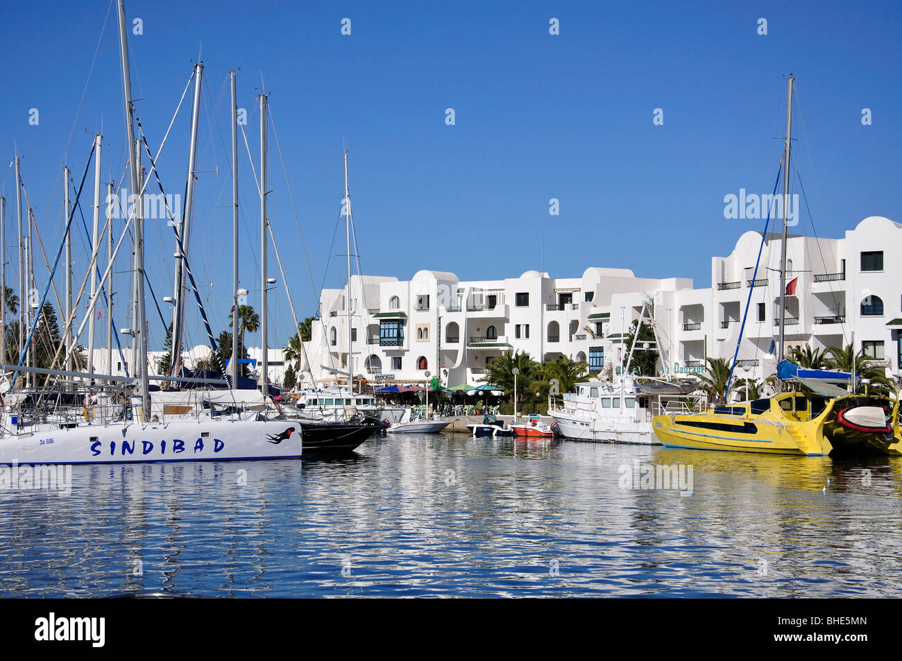 Yachts dans le port de plaisance, Port El Kantaoui, Port El Kantaoui, Sousse, Tunisie Gouvernorat Banque D'Images