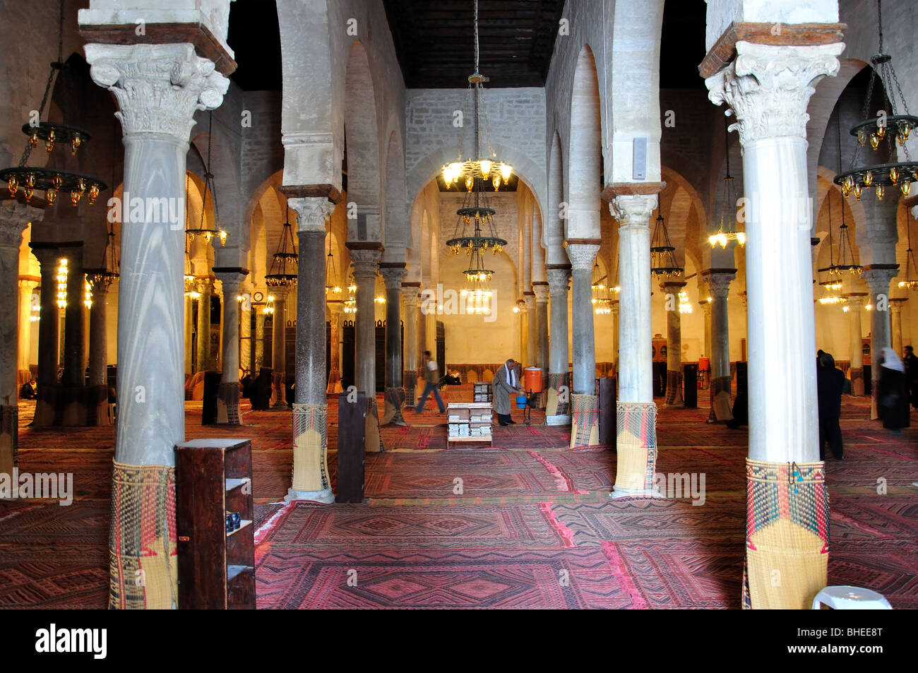 L'intérieur de la mosquée, la Grande Mosquée, le Souk de Kairouan, Kairouan, Kairouan gouvernorat, Tunisie Banque D'Images