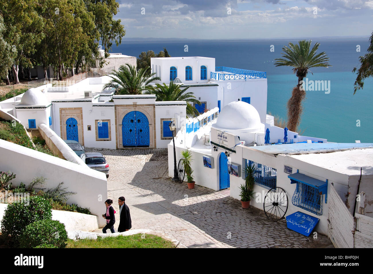 Cafe Sidi Chaabane surplombant Baie, Sidi Bou Said, Tunis, Tunisie Gouvernorat Banque D'Images