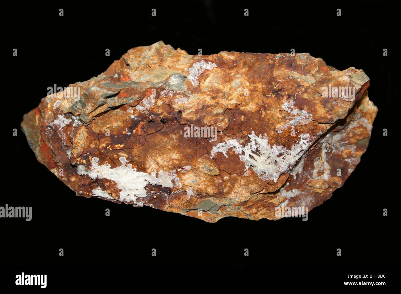 La cérusite, un carbonate de plomb minéral du Lake District, UK Banque D'Images