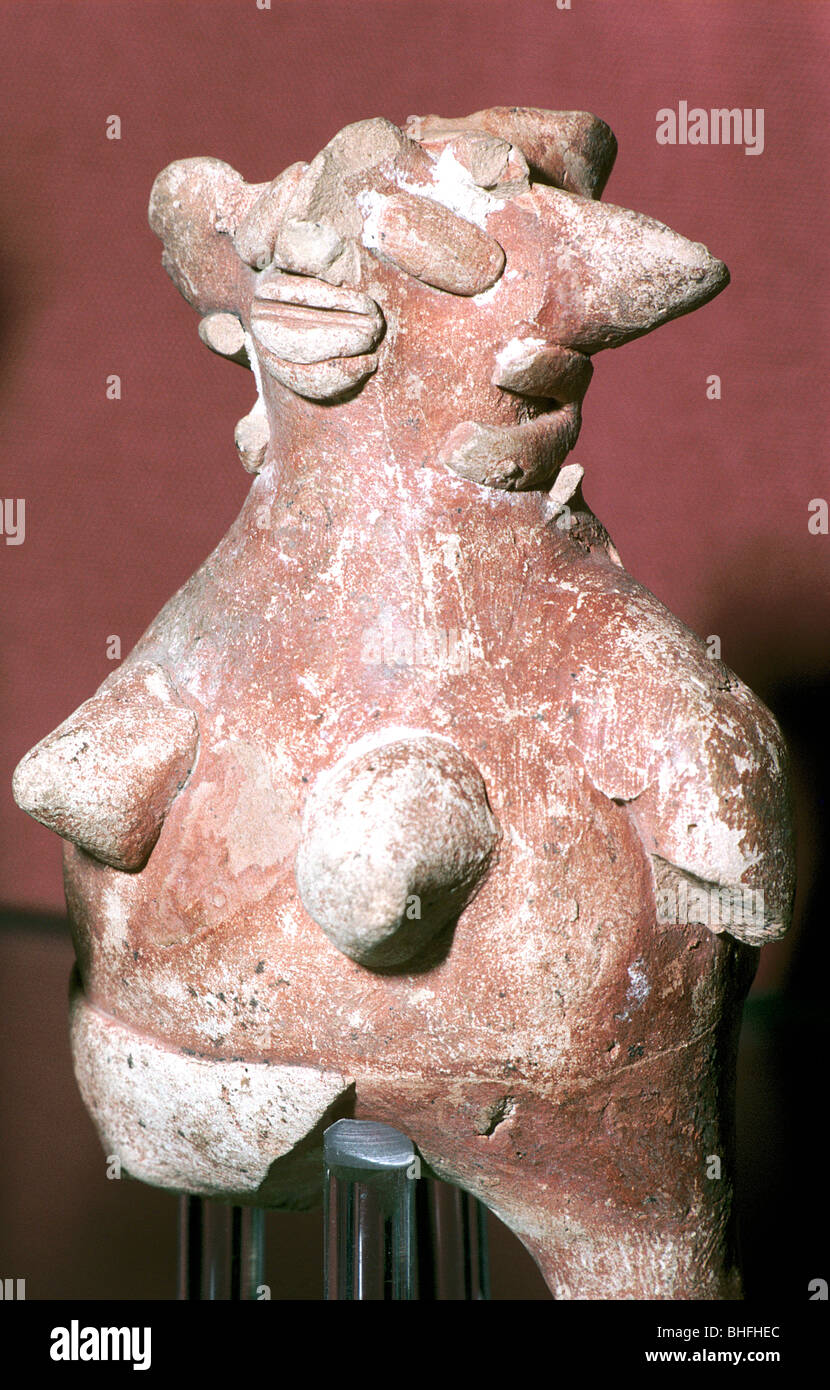 Figure féminine en terre cuite, vallée de l'Indus, Mohenjo-Daro, 2500-2000 BC. Artiste : Inconnu Banque D'Images