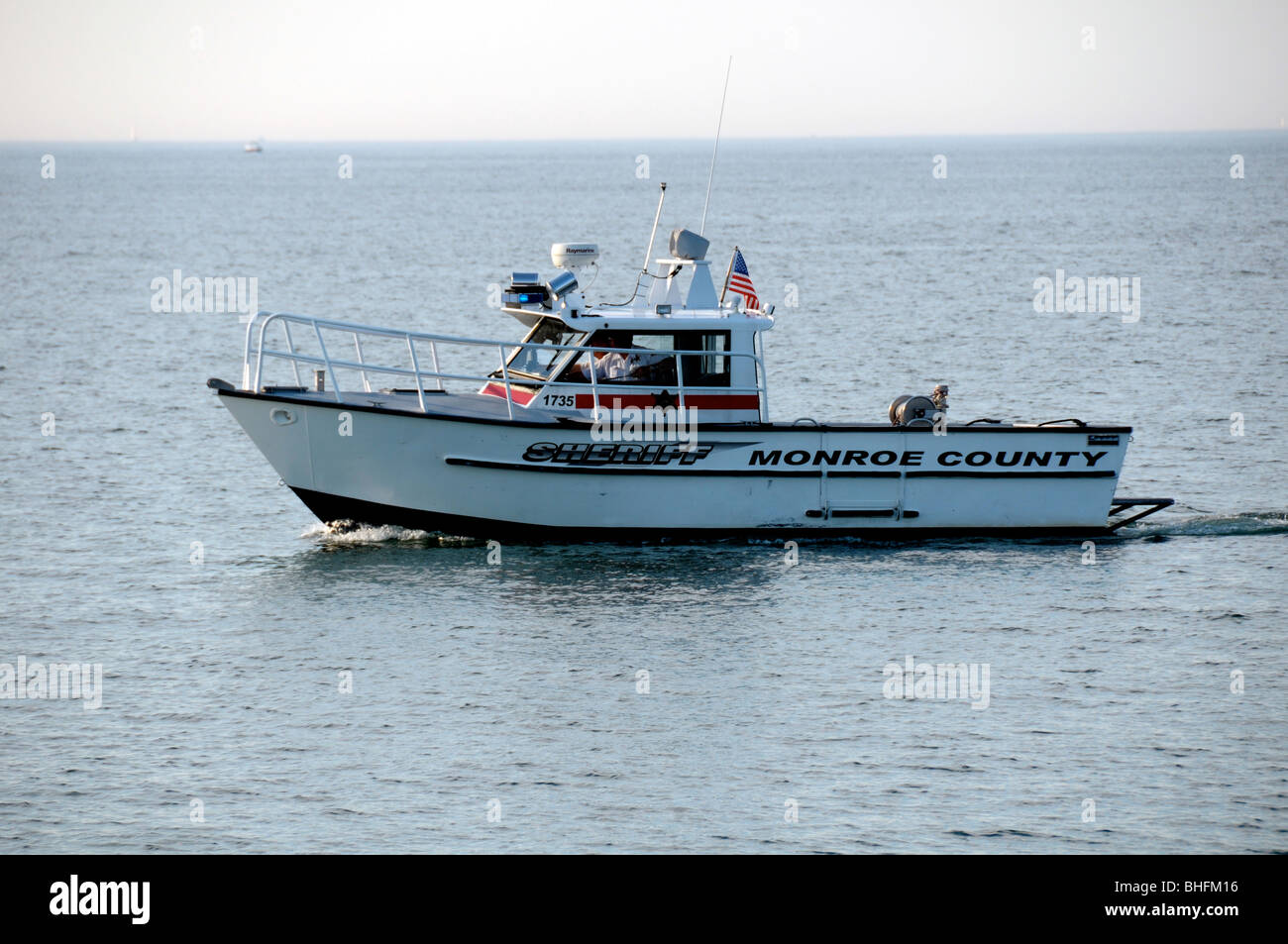 Bateau de patrouille du shérif sur le lac Ontario, USA. Banque D'Images