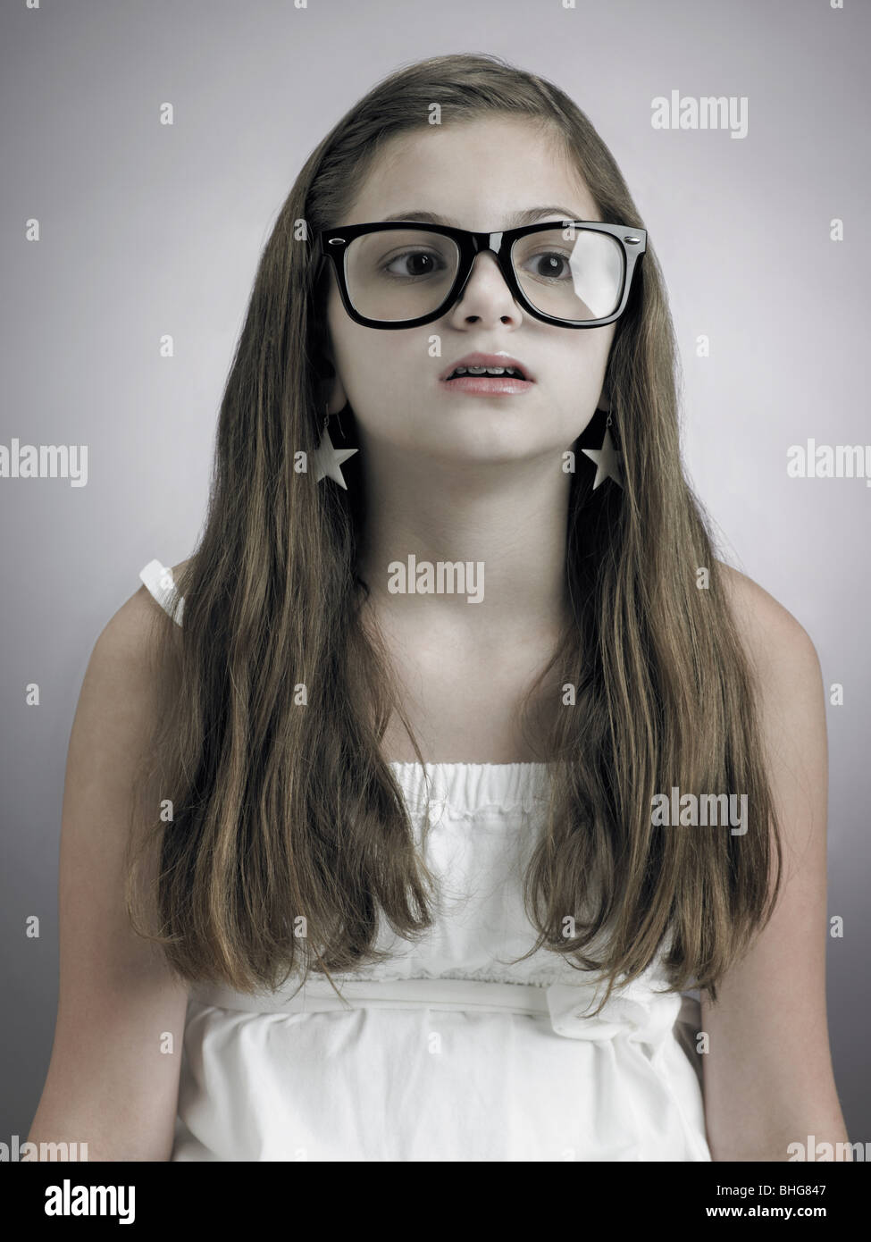 Portrait of a Girl wearing glasses Banque D'Images