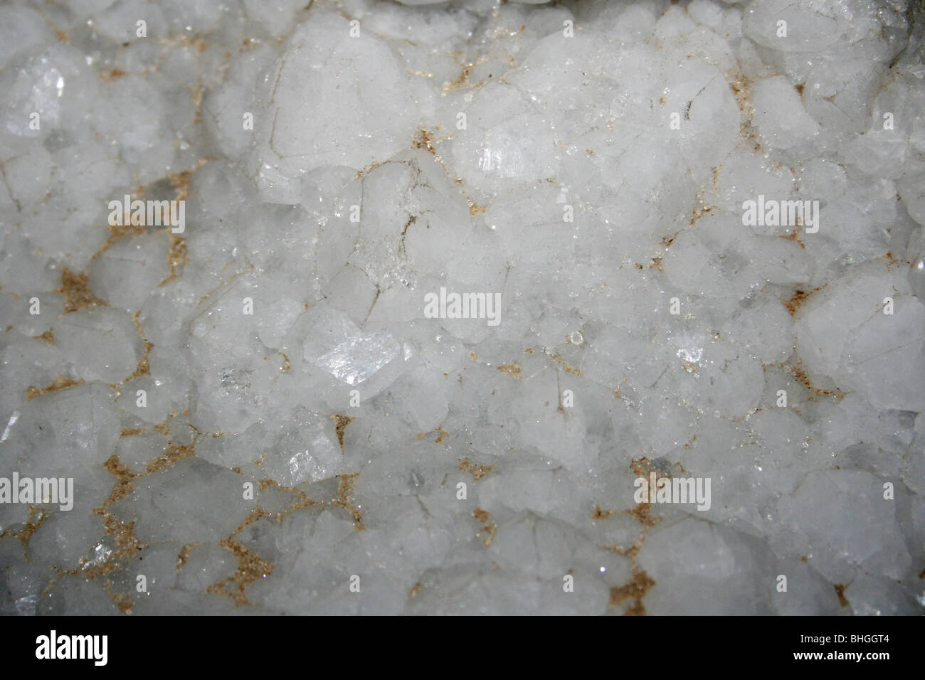 L'analcime ou Analcite, un minéral Tectosilicate de Olsgill Bay, Skye, Scotland Banque D'Images