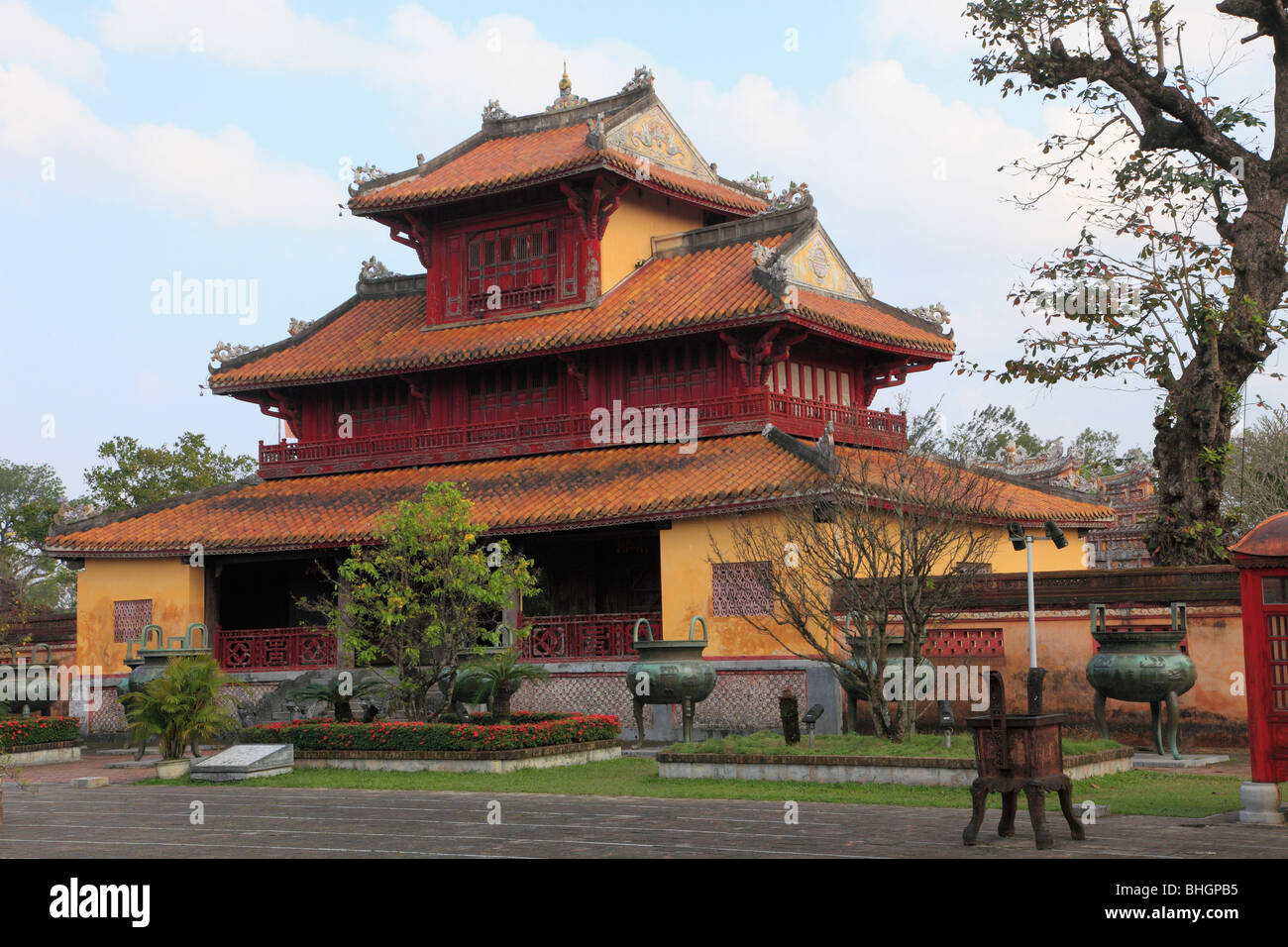 Vietnam, Hue, La Citadelle, l'enceinte impériale, Hien Lam Pavilion, Banque D'Images