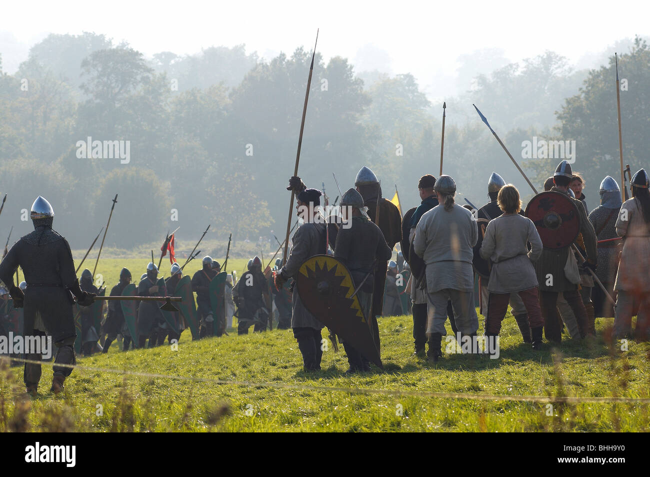 Bataille hastings re-enactment norman cavalry spears Banque D'Images