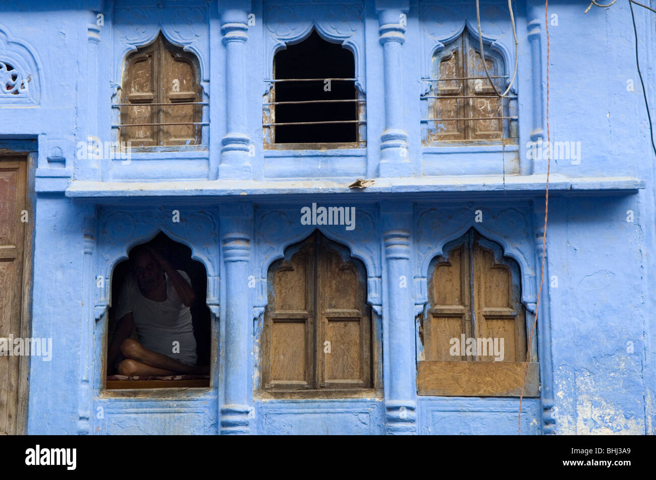 La couleur bleu-peint rues de la vieille ville de Jodhpur, Rajasthan, India Banque D'Images