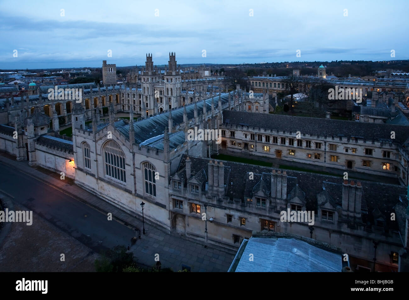 Vue de l'All Souls College et Radcliffe Square de St Mary's Church Steeple, Oxford, UK Banque D'Images