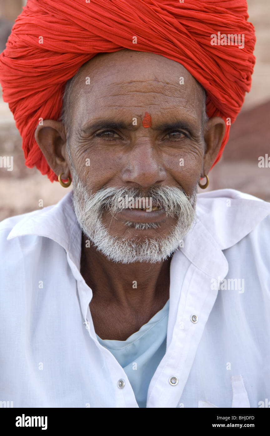 Portrait de Rajput, vieille ville de Jodhpur, Rajasthan, India Banque D'Images