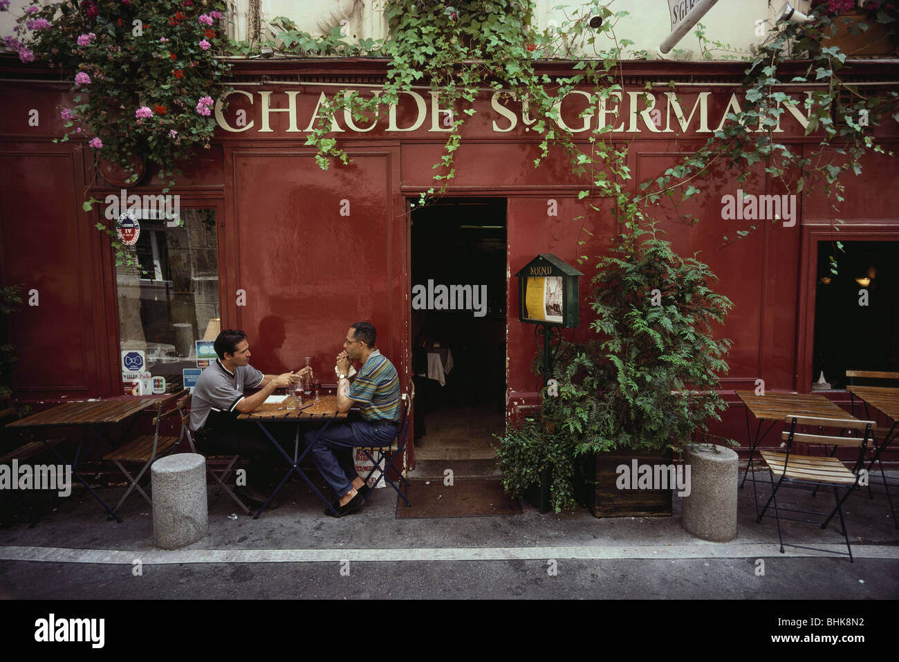 Paris. La France. Restaurant l' Echaude St Germain. Banque D'Images