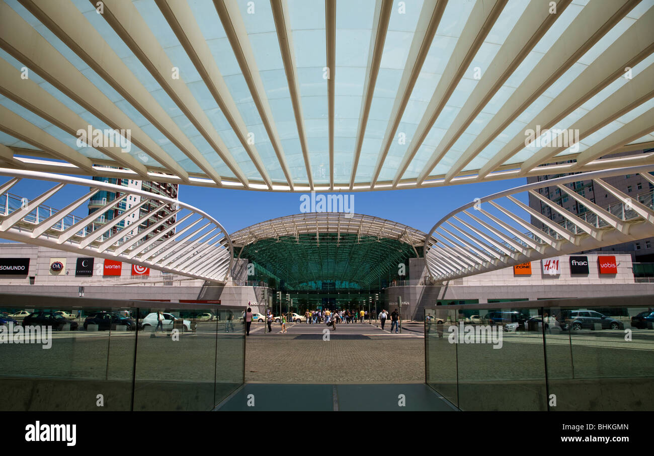 Portugal Lisbonne architecture design moderne dans le centre commercial Vasco da Gama Banque D'Images