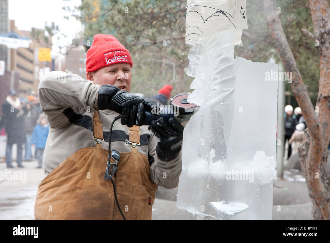 Glace Toronto fest est un événement annuel regroupant des artistes de sculptures de glace de tout le pays Banque D'Images