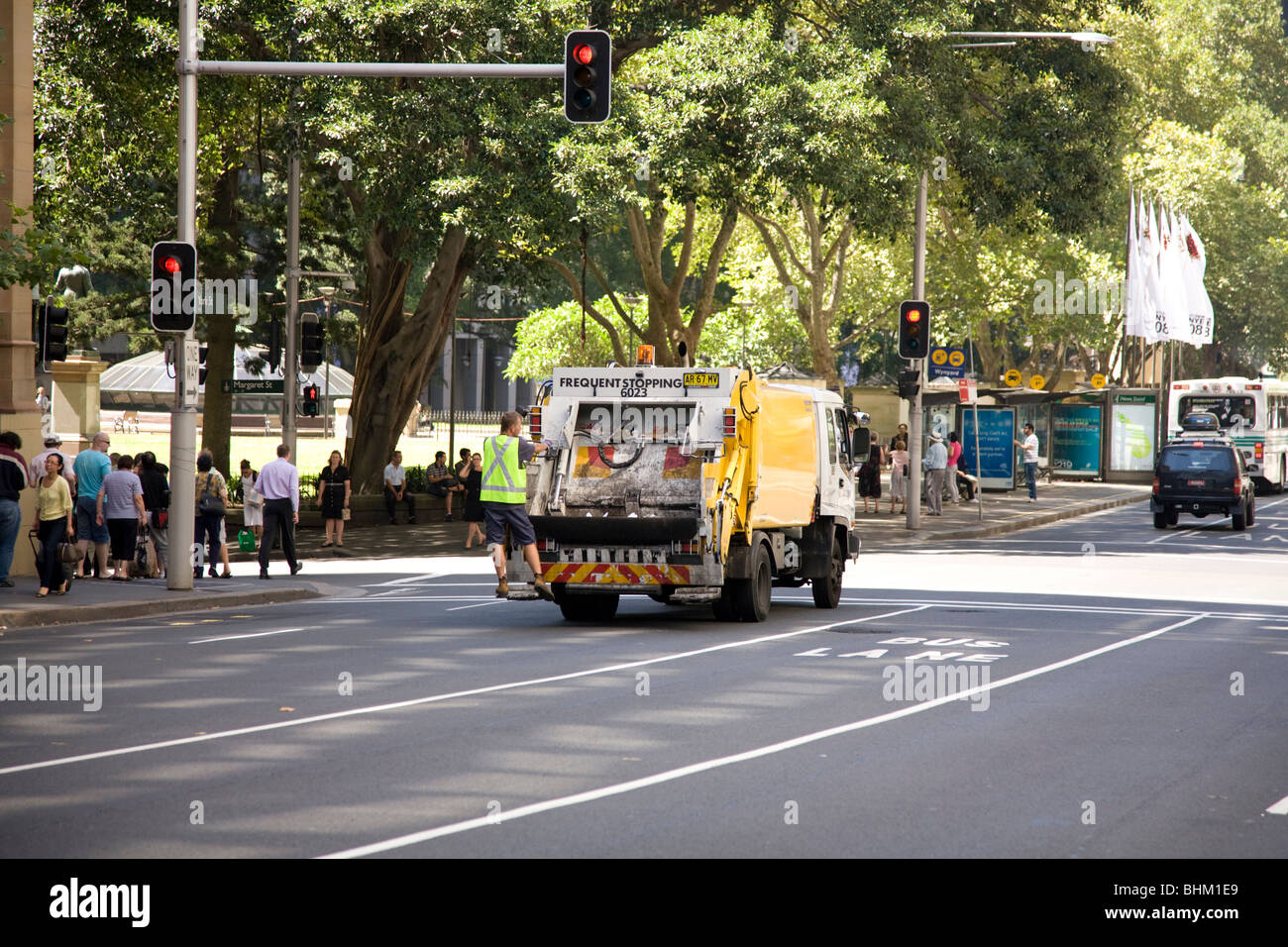 Camion benne dans le Kent Street, Sydney, Australie Banque D'Images