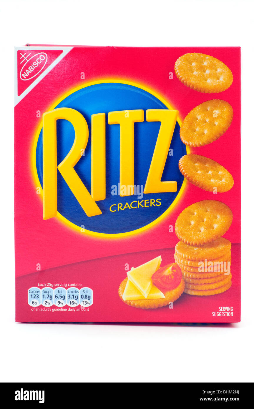 Fort de Nabisco Ritz Crackers isolé sur fond blanc Banque D'Images