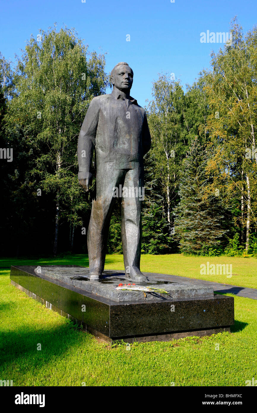 Statue de Yuri Gagarin (1934-1968) à la Cité des étoiles, en Russie Banque D'Images