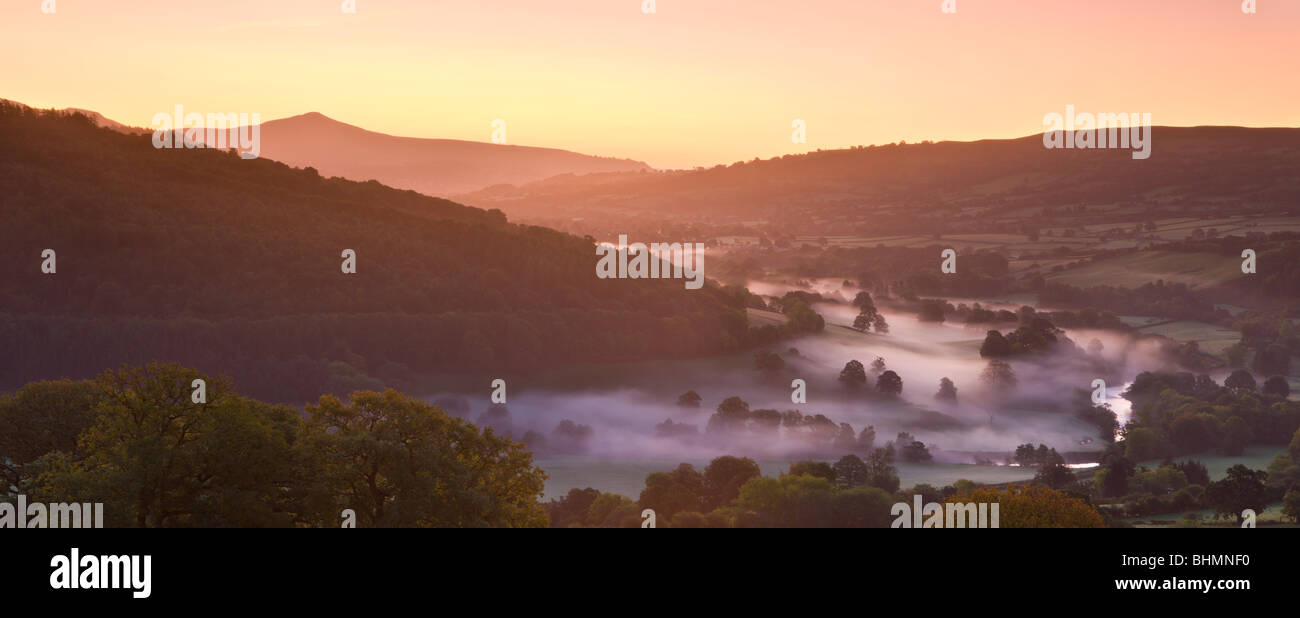 Montagne Anglaise Photos Montagne Anglaise Images Alamy