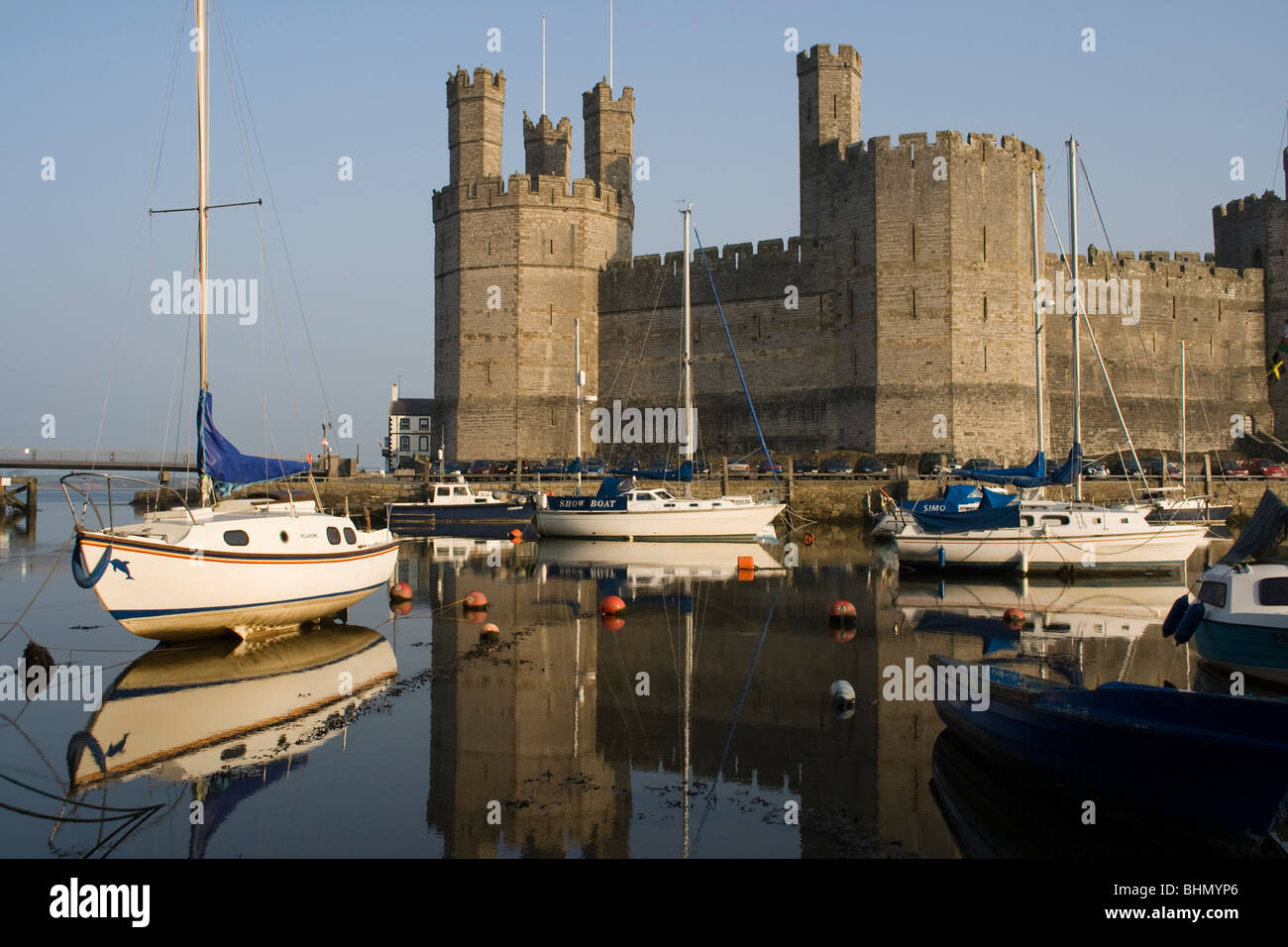 Château de Caernarfon, nord du Pays de Galles, UK, FR, DE L'Union européenne Banque D'Images
