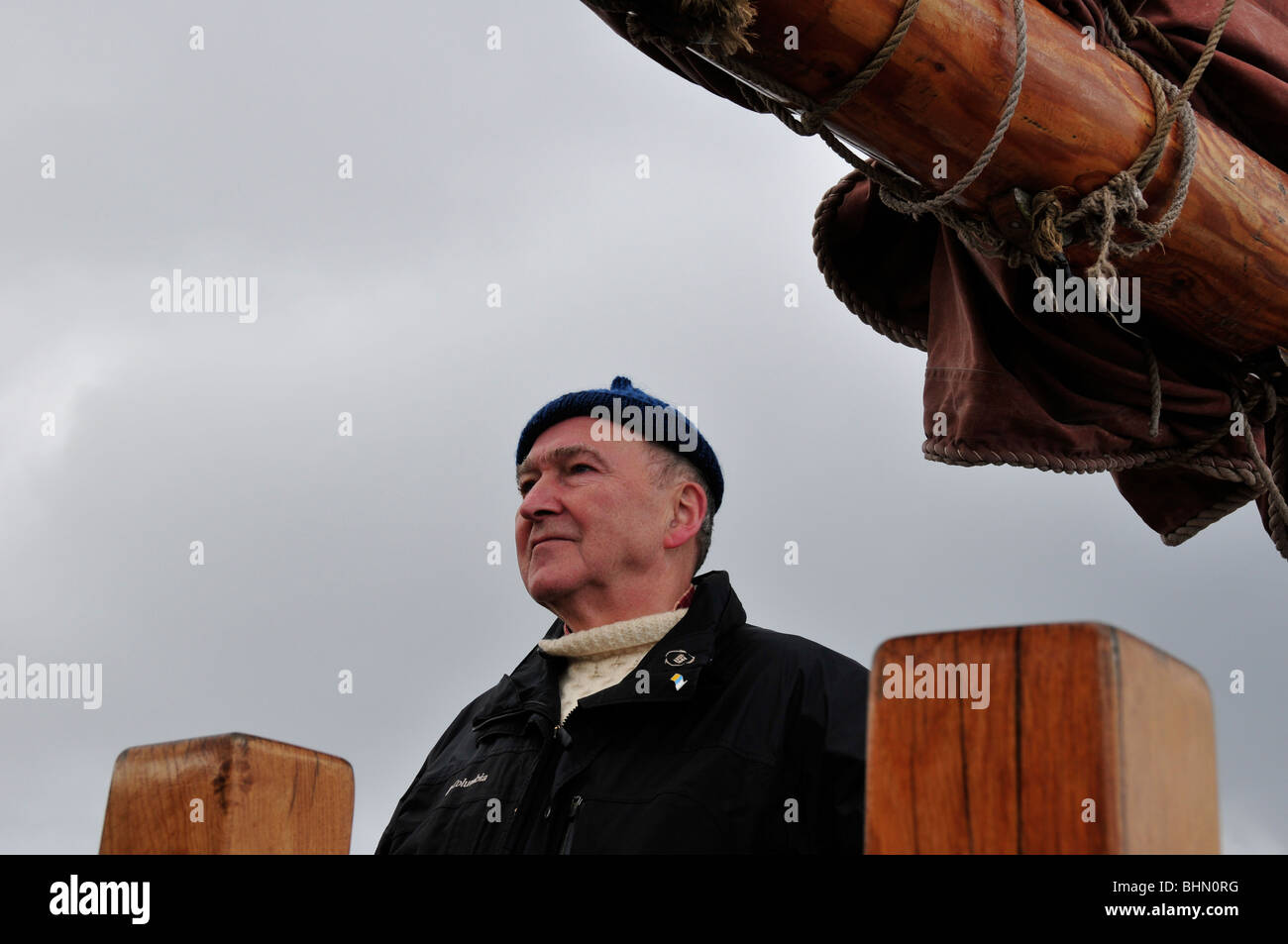 Les Féroïens Torres sur le Oddmar Norolysio goélette en bois restauré, sur les îles Féroé Banque D'Images