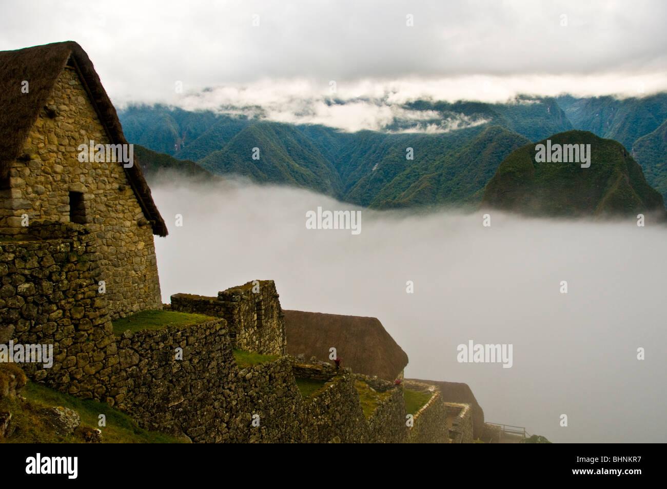 Visite au lever du soleil du Machu Picchu, Pérou Banque D'Images