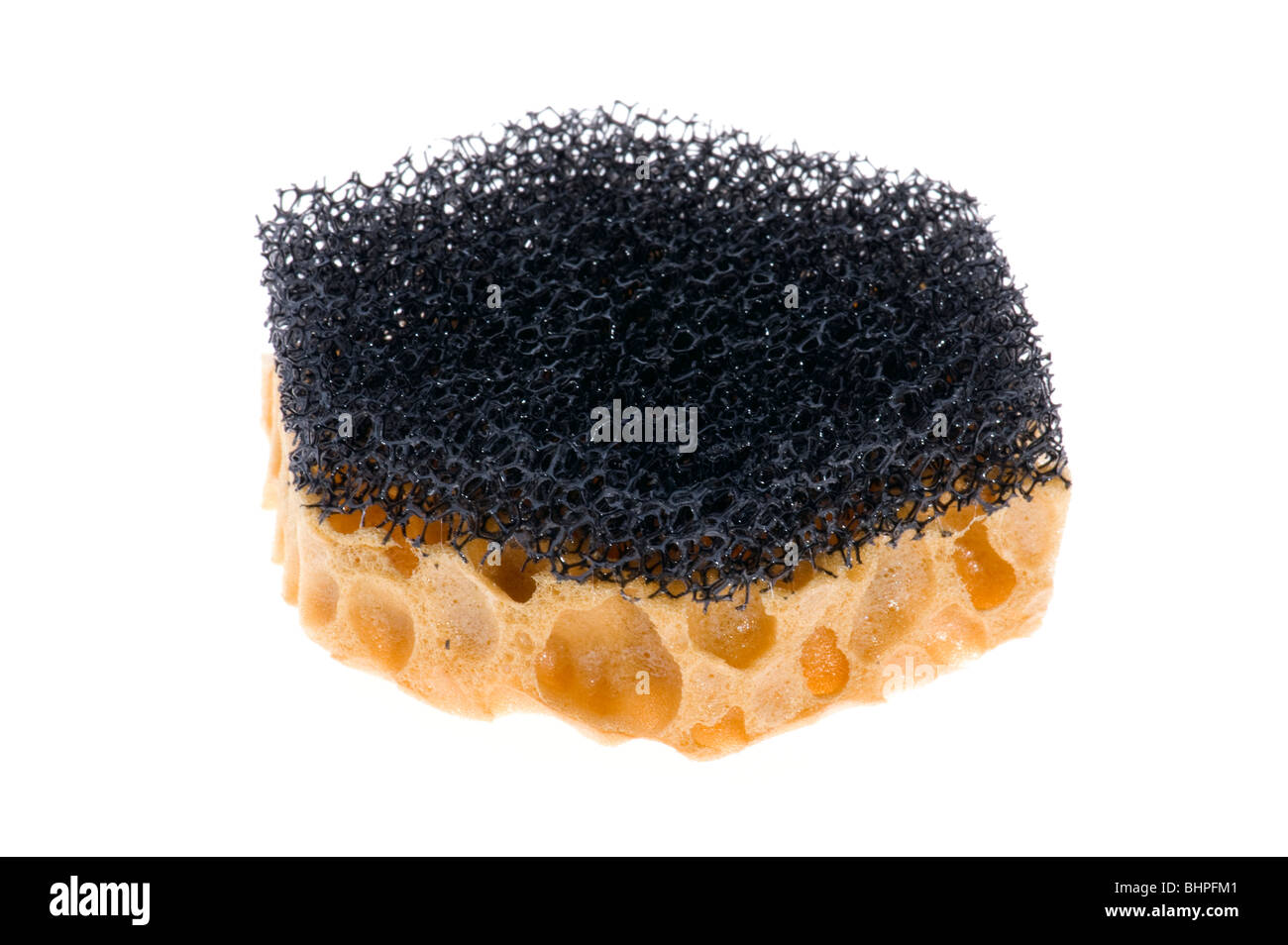 Objet sur blanc - outil d'une éponge de cuisine Banque D'Images