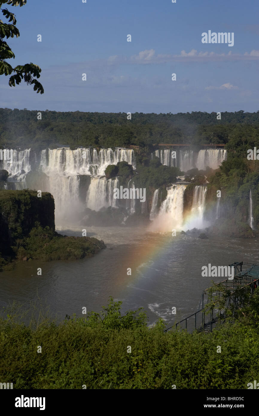 D'Iguazu vu du côté brésilien d'Iguaçu parc national, l'État de Parana, Brésil, Amérique du Sud Banque D'Images