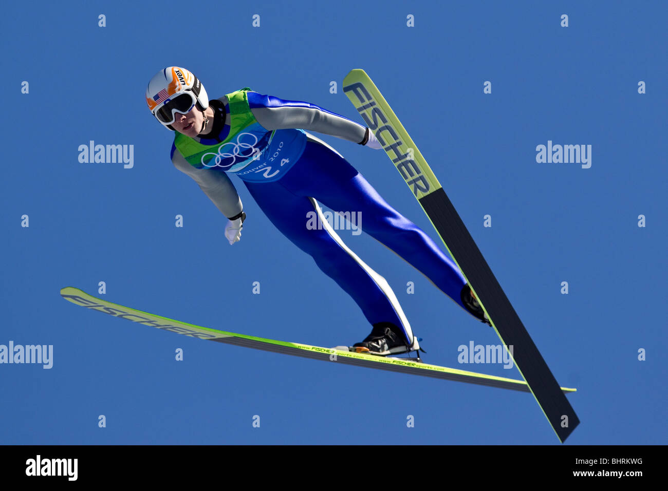 Nicholas Alexander (USA) en concurrence dans le cas de l'équipe de saut à ski aux Jeux Olympiques d'hiver de 2010, Vancouver, Colombie-Britannique. Banque D'Images
