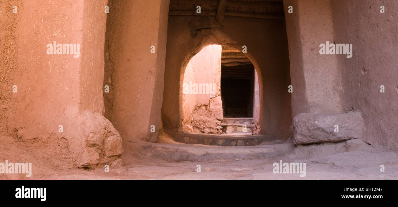 L'intérieur de la forteresse militaire à Ait Benhaddou, Maroc Banque D'Images