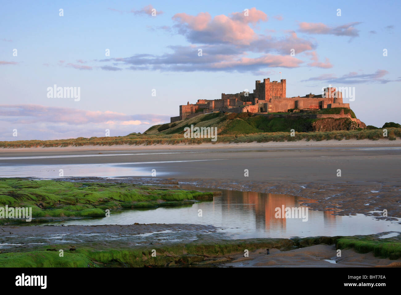 Château de Bamburgh, Northumberland, England, UK Banque D'Images