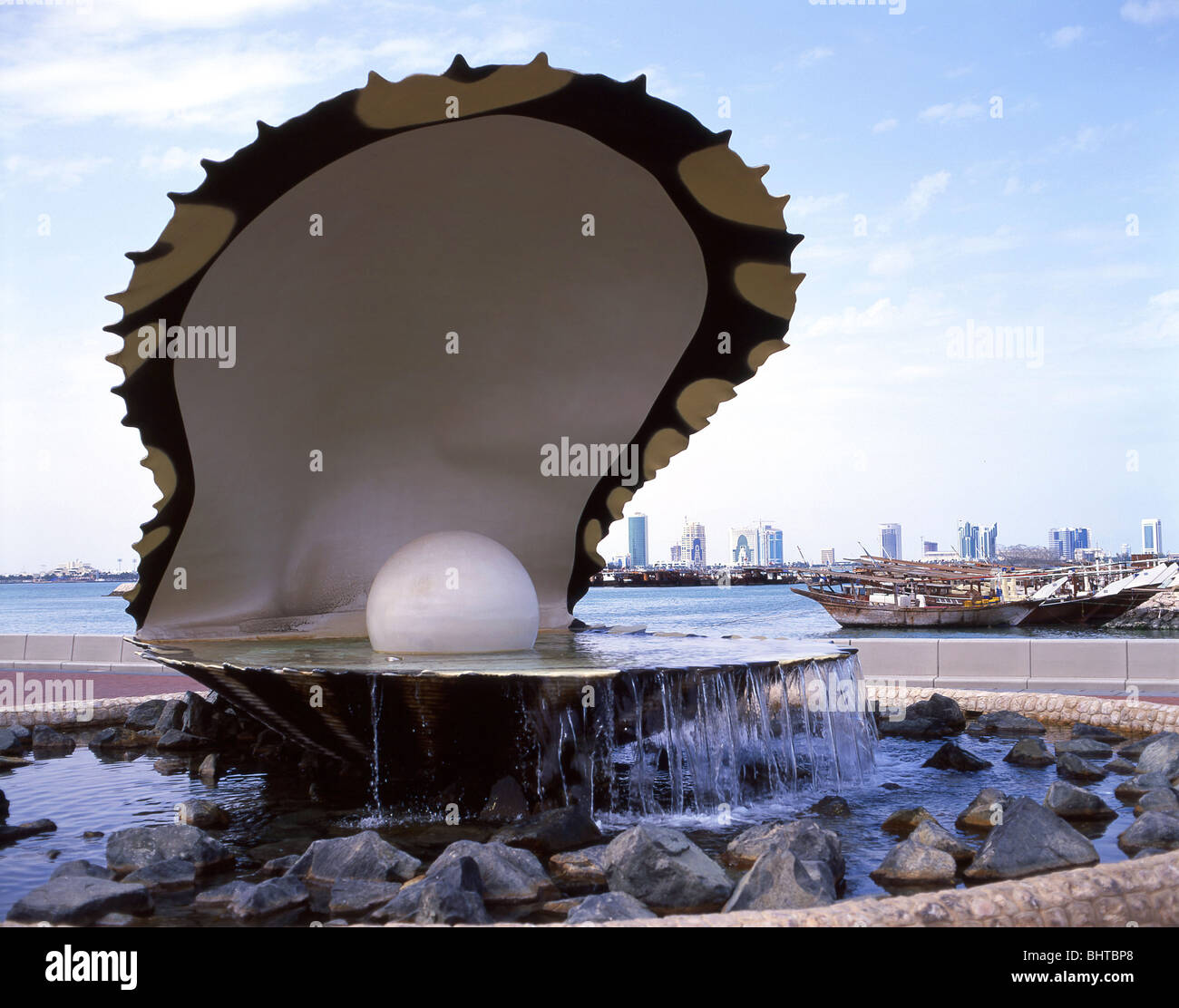 Le Monument de la perle sur la Corniche, Doha, Ad Dawhah Municipalité, État du Qatar Banque D'Images
