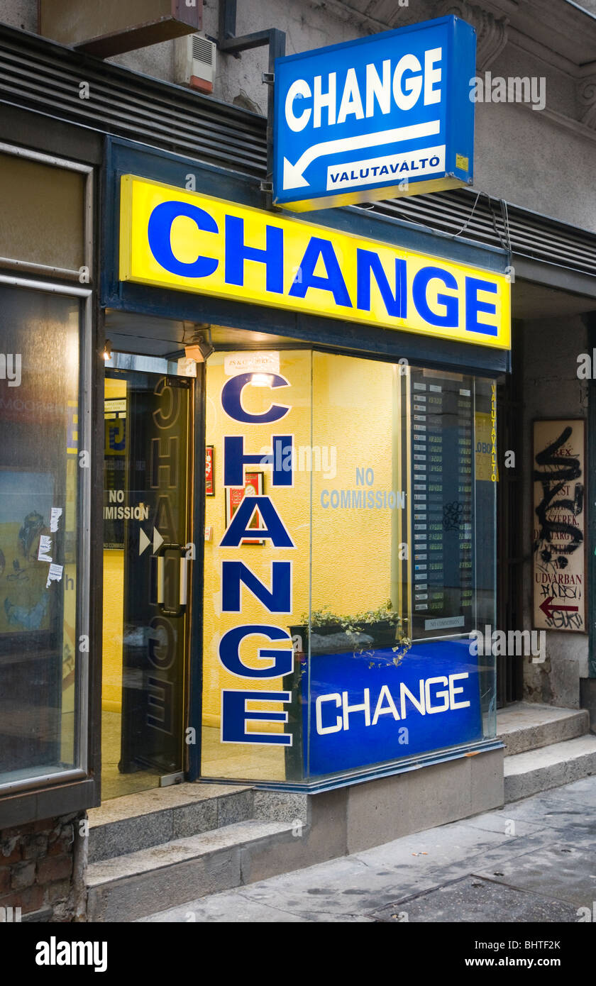 Bureau de change à Budapest, Hongrie Photo Stock - Alamy