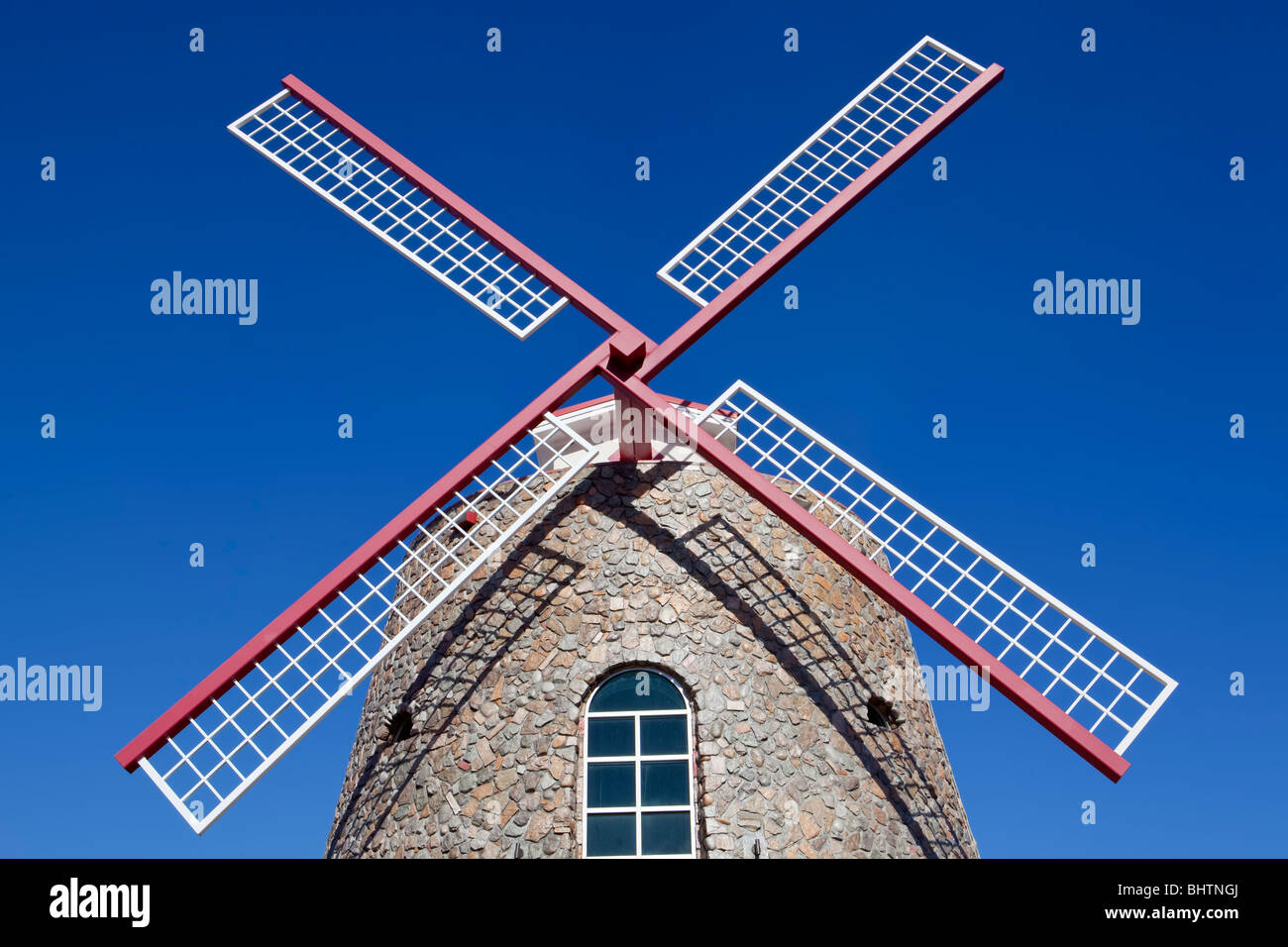 Belle photo du moulin à Crown Bay sur l'île de Saint Thomas, dans les Caraïbes. Une partie de l'US Virgin Islands Banque D'Images Belle photo du moulin à Crown Bay sur l'île de Saint Thomas, dans les Caraïbes. Une partie de l'US Virgin Islands Banque D'Images