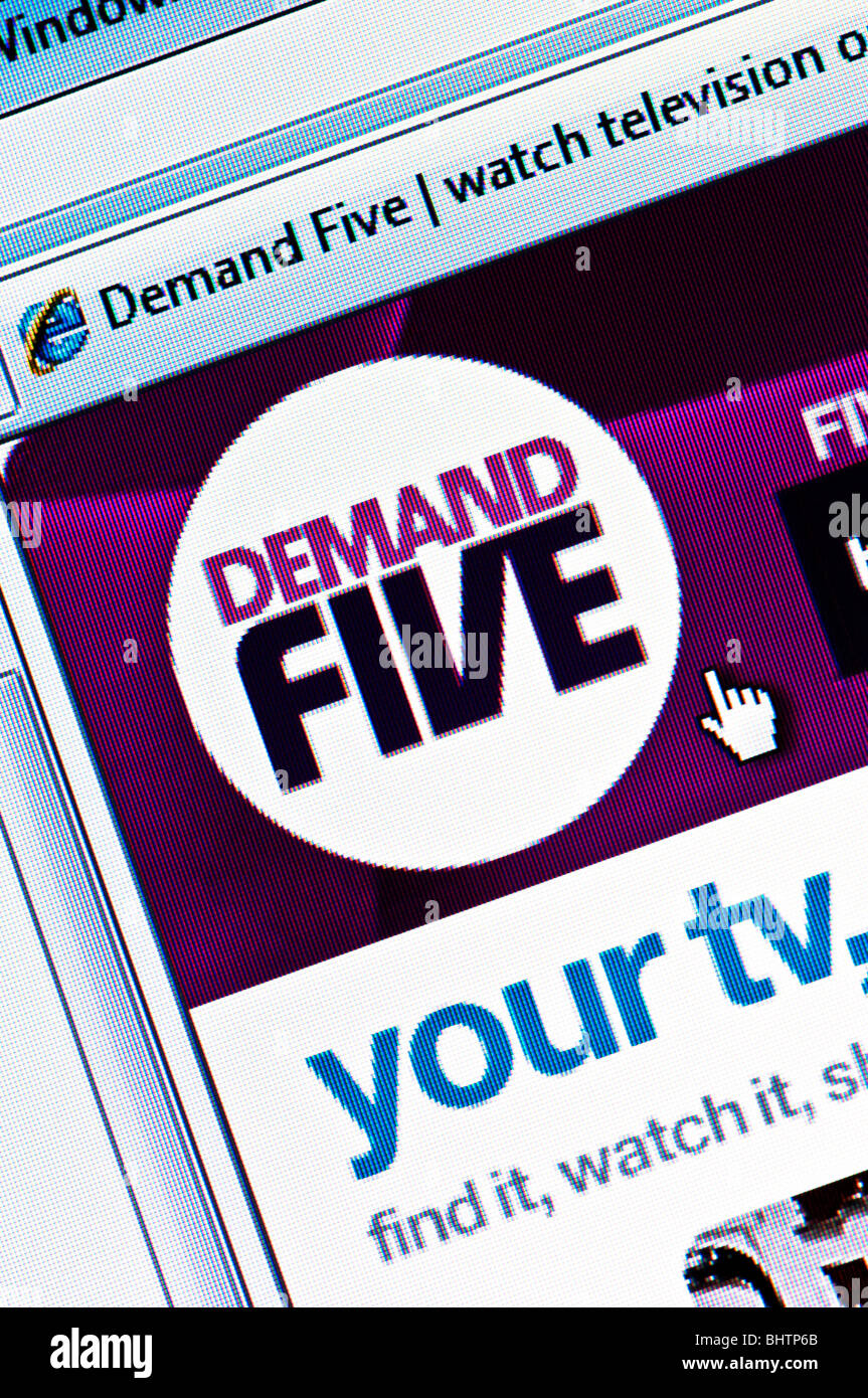 Capture d'écran de la Macro 5 - site web de la demande La demande Cinq est le 'à la demande' services internet offerts par les cinq chaînes de télévision. Banque D'Images
