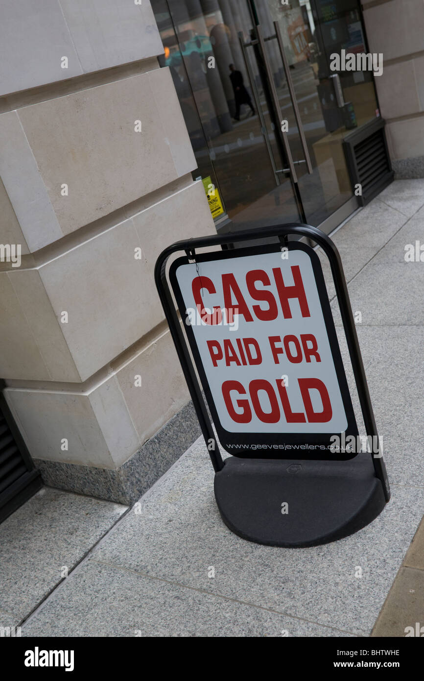 'Gold' Encaisse versée pour signer dans la 'City of London' GO UK Banque D'Images