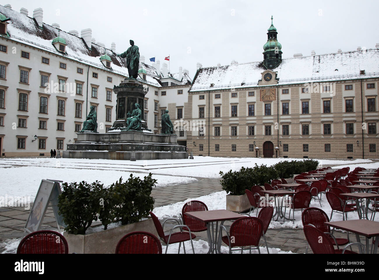 L'architecture baroque traditionnelle au palais impérial Hofburg Vienne Autriche Europe Banque D'Images
