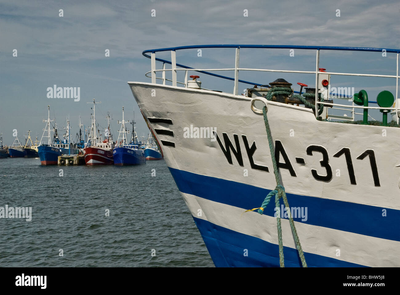 Bateaux de pêche au port de Władysławowo, Pomorskie, Pologne Banque D'Images