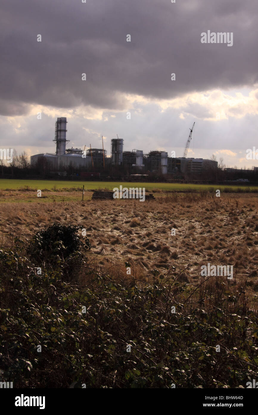 Centrale électrique au gaz de Staythorpe en construction sur la rivière Trent newark nottinghamshire Banque D'Images
