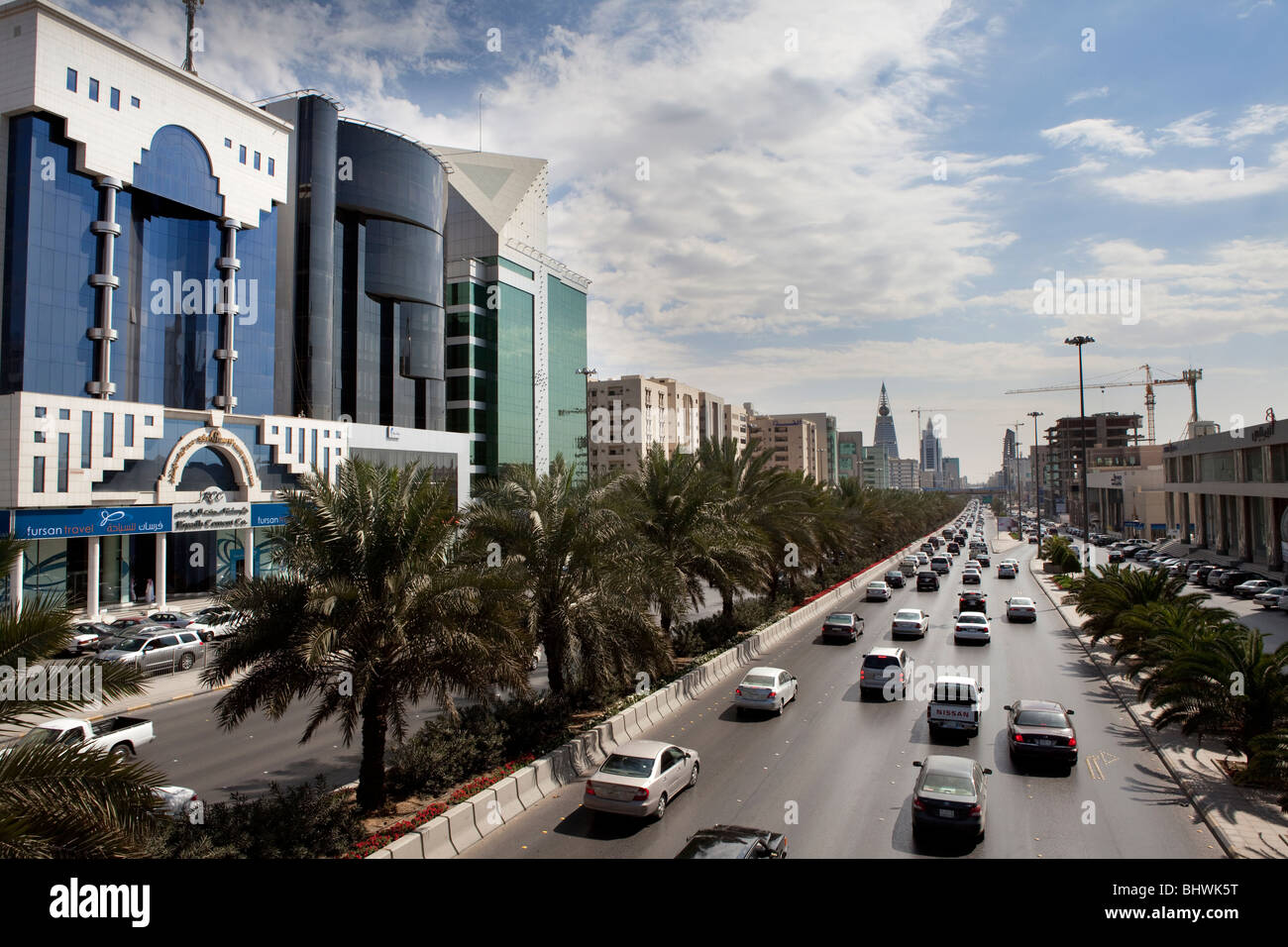 La circulation sur rue passante Riyadh Arabie Saoudite Banque D'Images