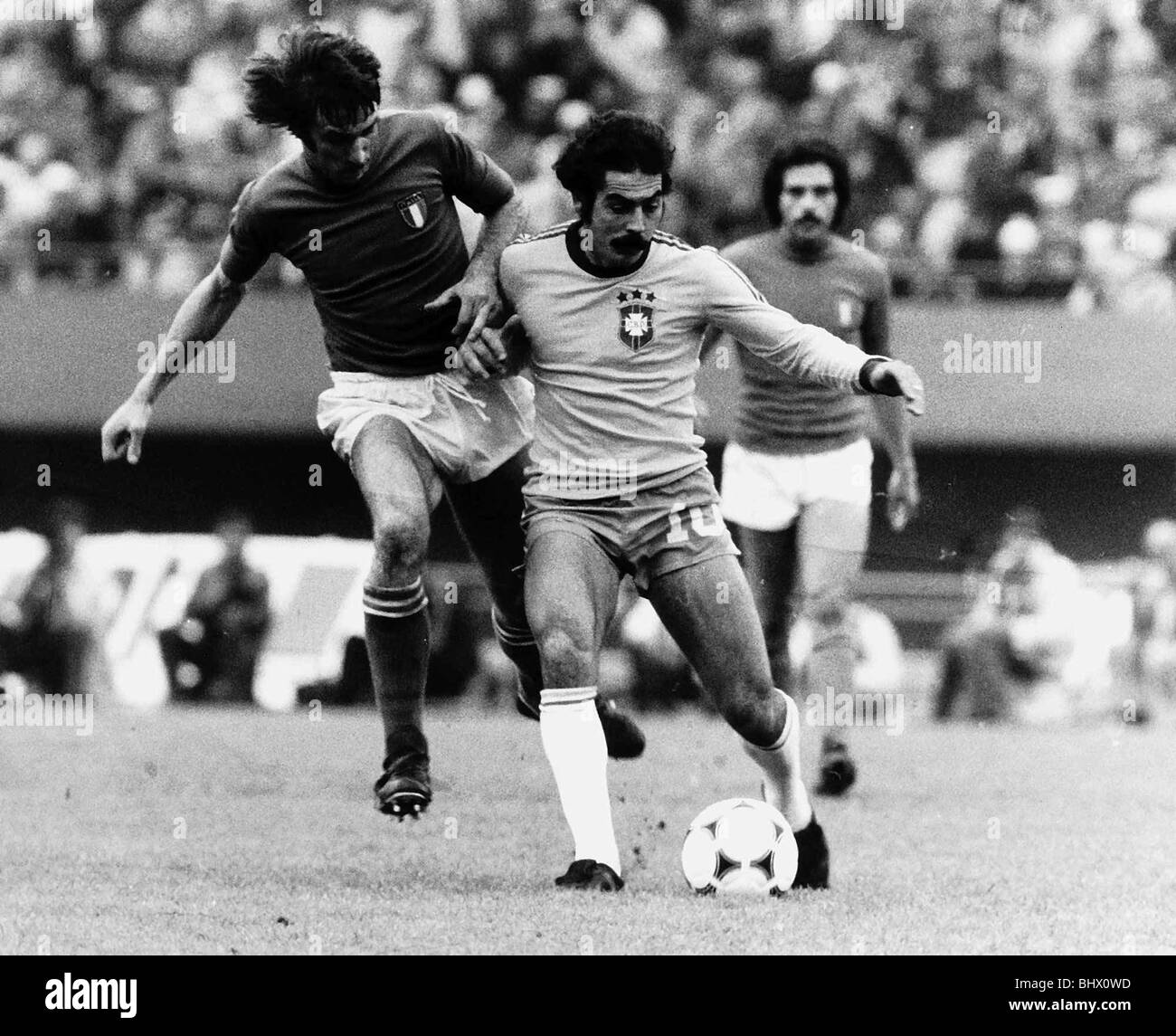 Roberto Rivelino Brésil Coupe du Monde 1978 Troisième place Brésil 2 Italie 1 foot Banque D'Images