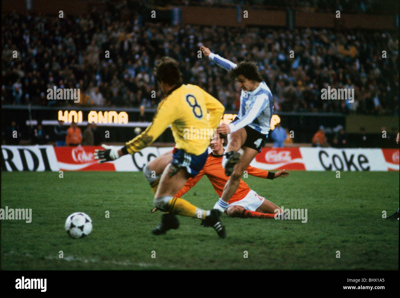 Finale Coupe du Monde 1978 Pays-Bas Argentine 1 0 après prolongation Daniel Bertoni l'Argentine scores troisième River Plate, Buenos Aires Banque D'Images