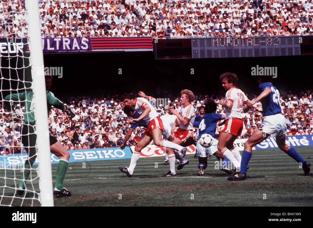 Pologne 0 Italie 2 troisième place de la Coupe du Monde 1982 jouer off Banque D'Images