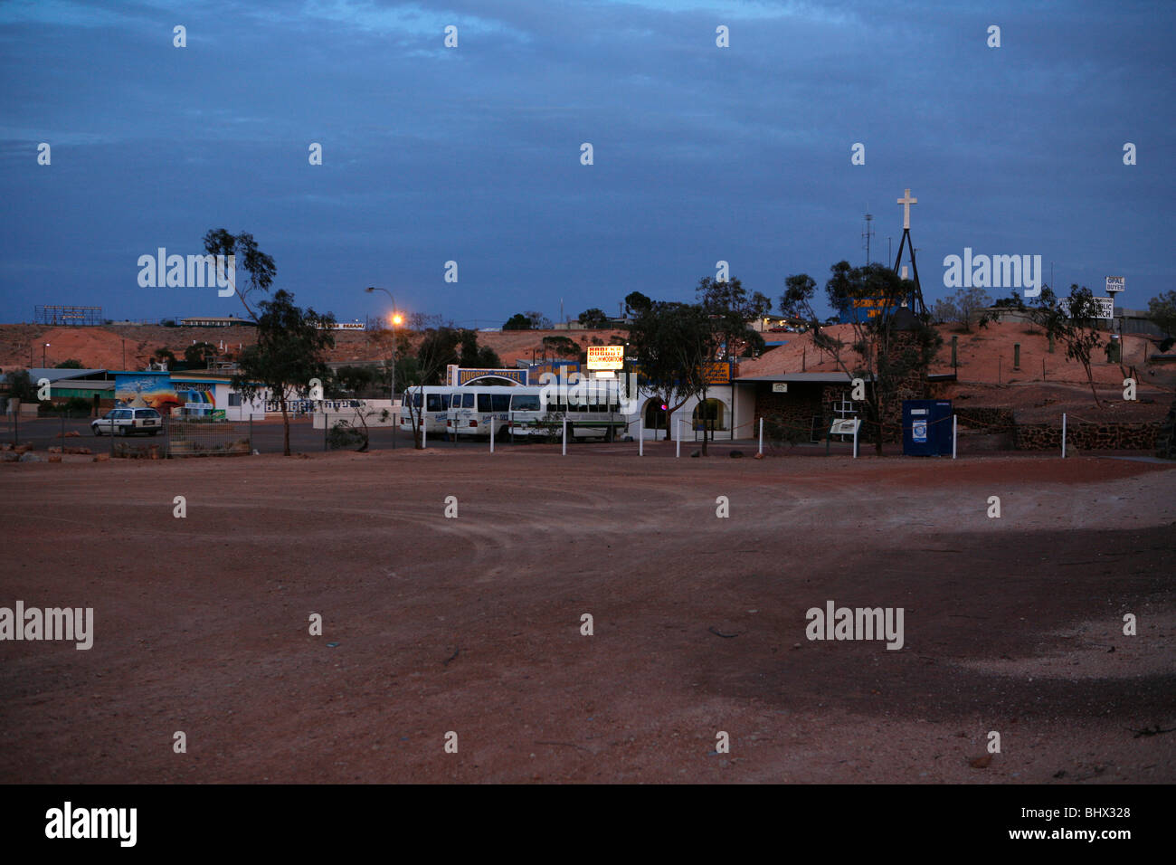 Cooper Peddy par soir (Outback, l'Australie du Sud) Banque D'Images