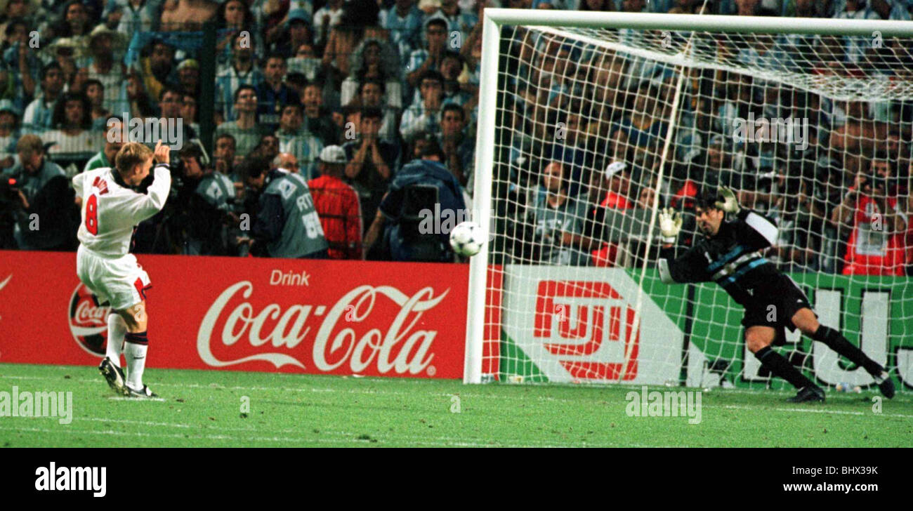 David Batty de l'Angleterre à côté de mort juin 1998 contre l'Argentine Coupe du Monde 1998 en France que l'Angleterre a perdu en la pénalité shoot out Banque D'Images