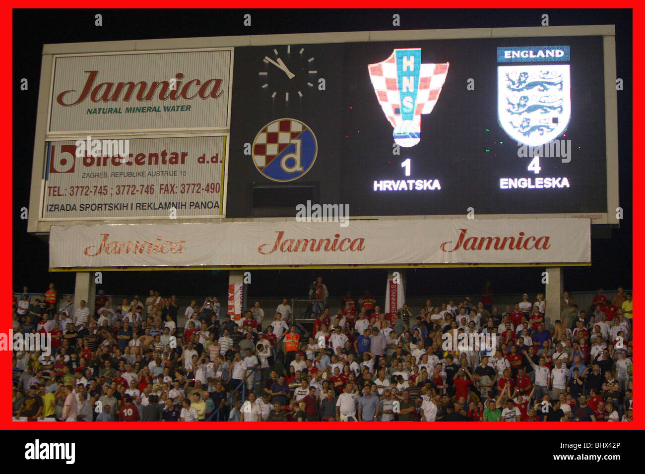 10.9.08. BRADLEY PIC ORMESHER. Croatie V ANGLETERRE. ZAGREB. Tableau d'affichage. Banque D'Images