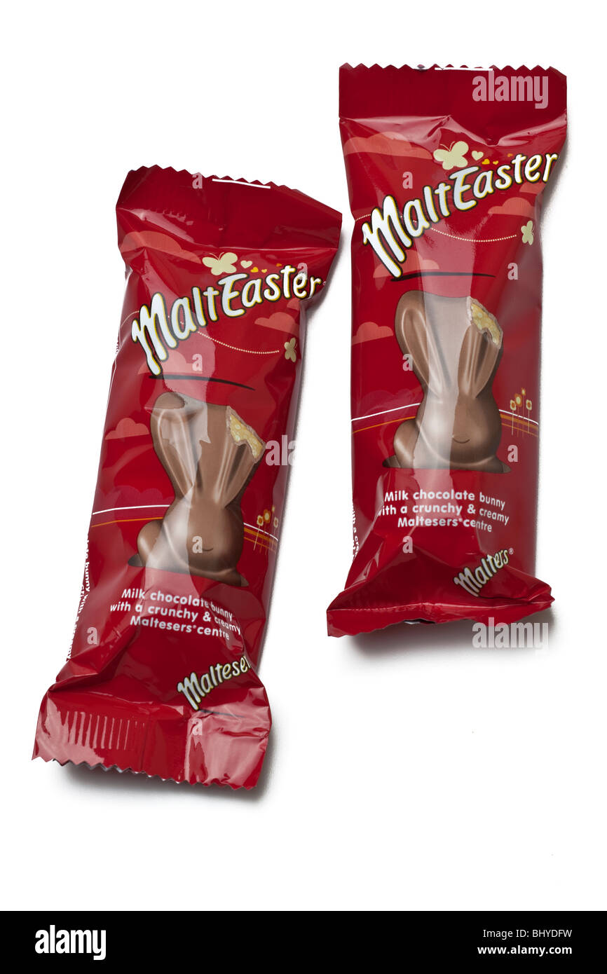 Deux bars de Maltesers Malteaster lapins en chocolat Banque D'Images